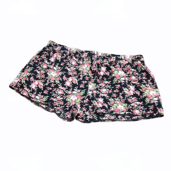 Connection 18 Pants - Gorgeous Floral Shorts with Pockets🌹